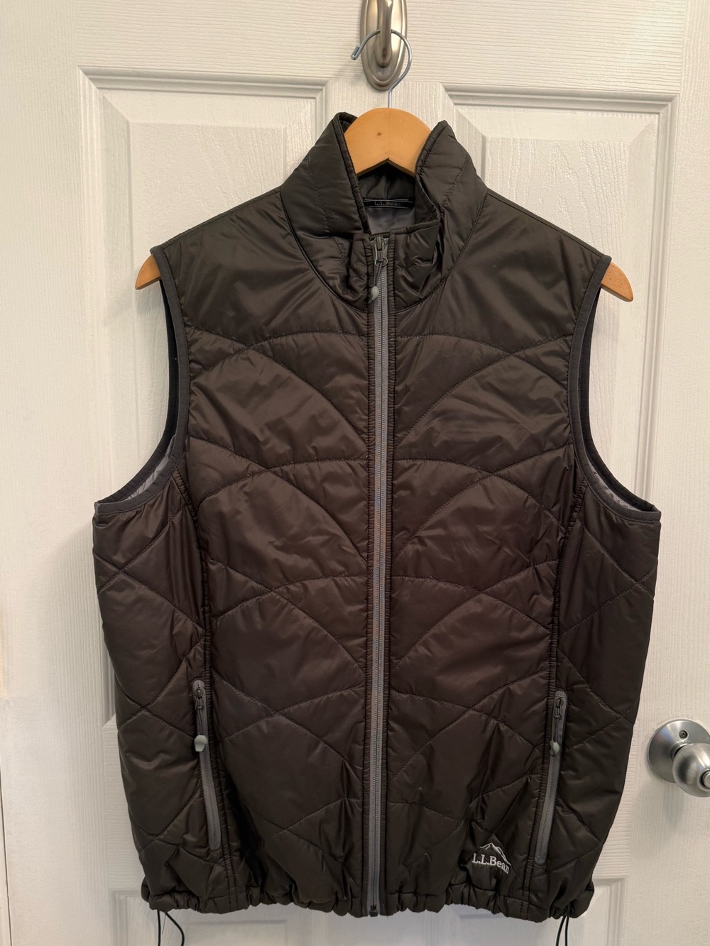 L.L. Bean PrimaLoft Diamond Quilted Full Zip Vest Size Extra Large EUC